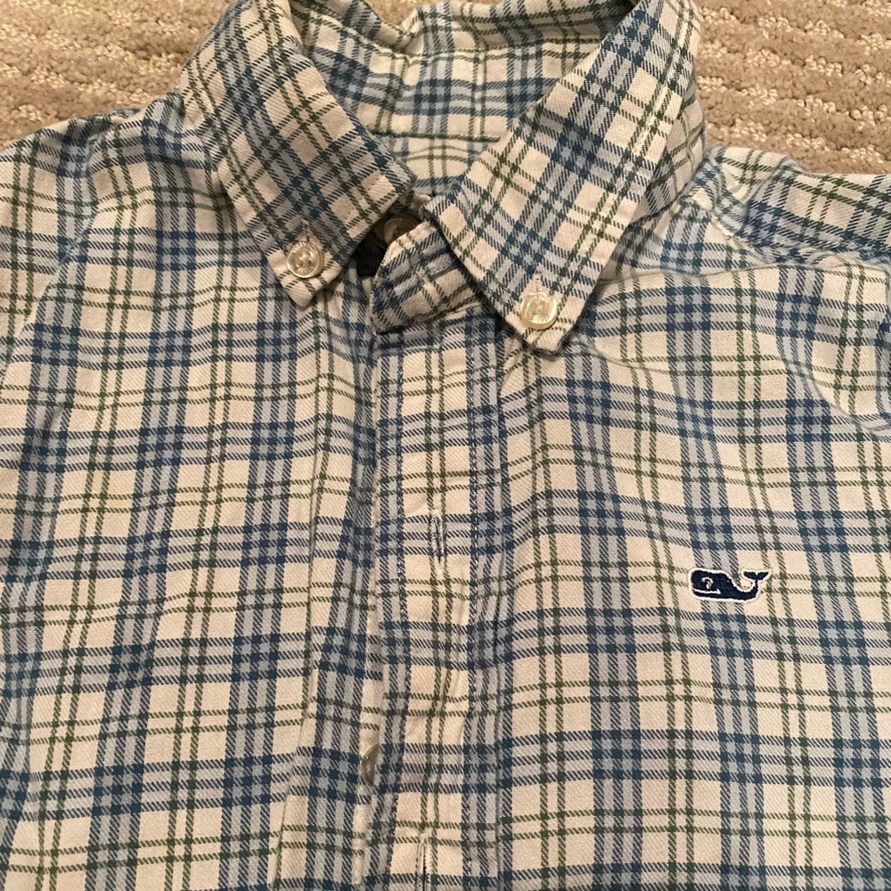 LS Vineyard Vines button up